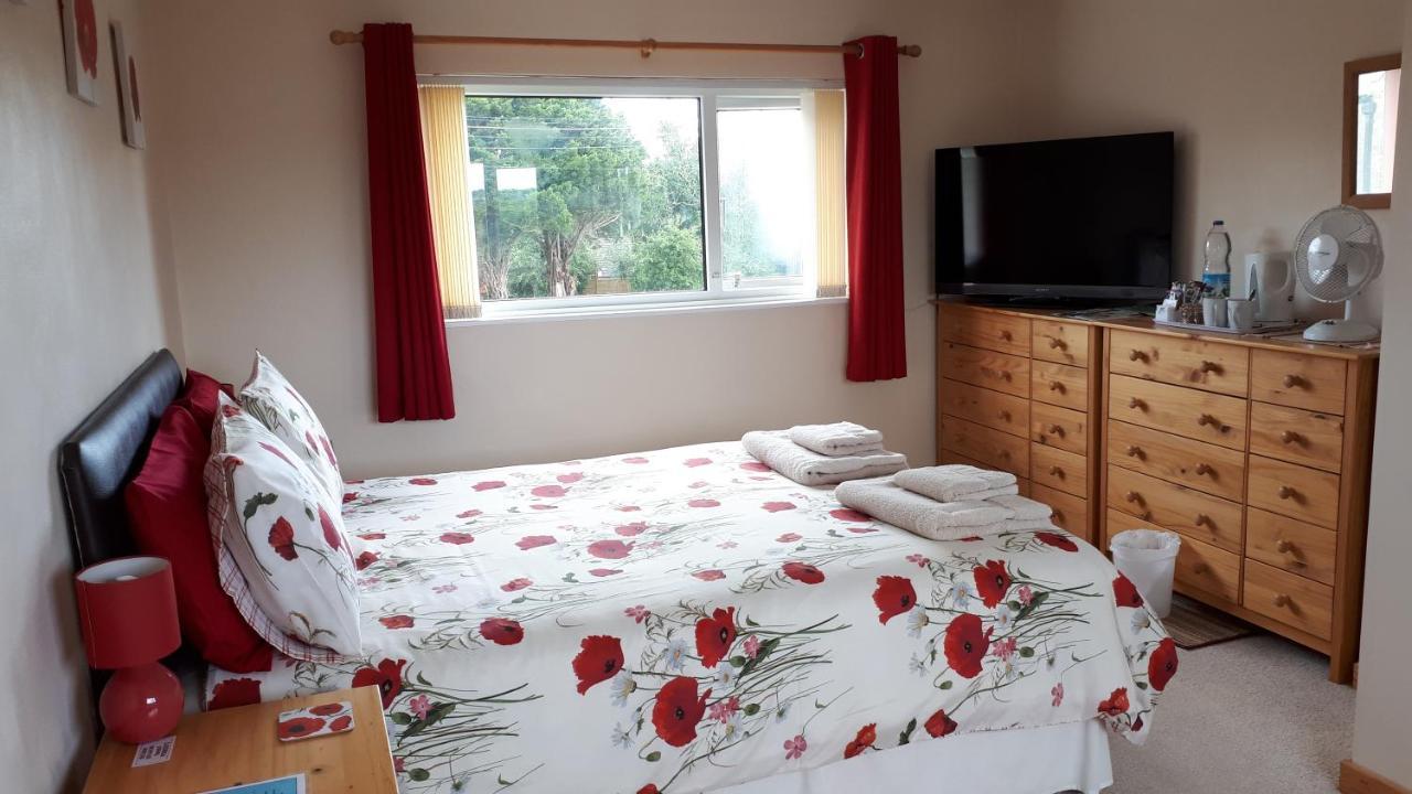 Pendine Sands Guest House Exterior photo